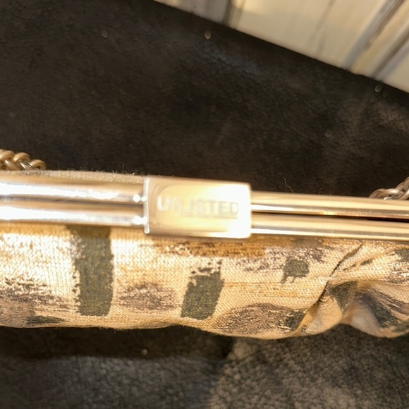 Elegant Tan and Black Women's Clutch - Picture 5 of 8